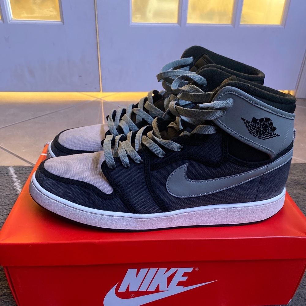 Air Jordan 1 high AJKO shadow size 13 **STEAL** comes with black laces - Picture 1 of 9